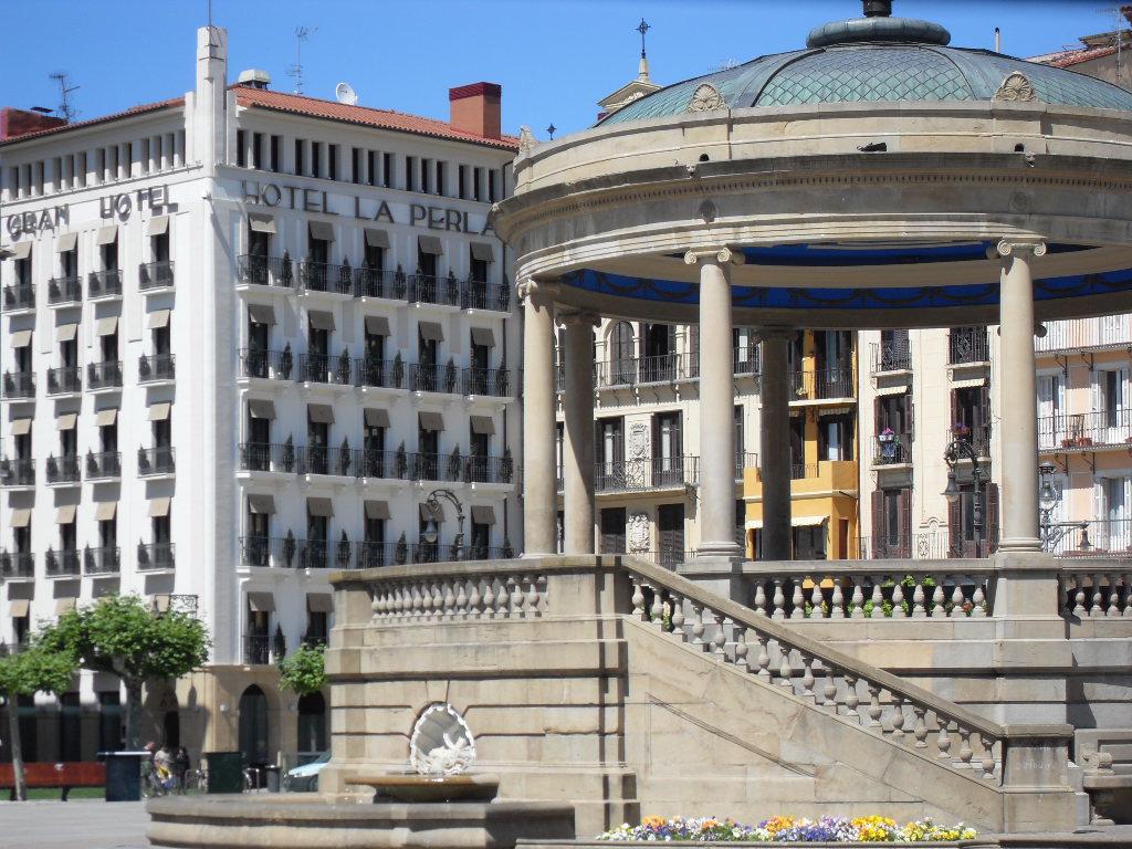 Gran Hotel La Perla Pamplona Exterior foto